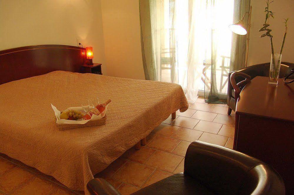 Hotel-Restaurant Le Vieux Moulin سنتوري المظهر الخارجي الصورة